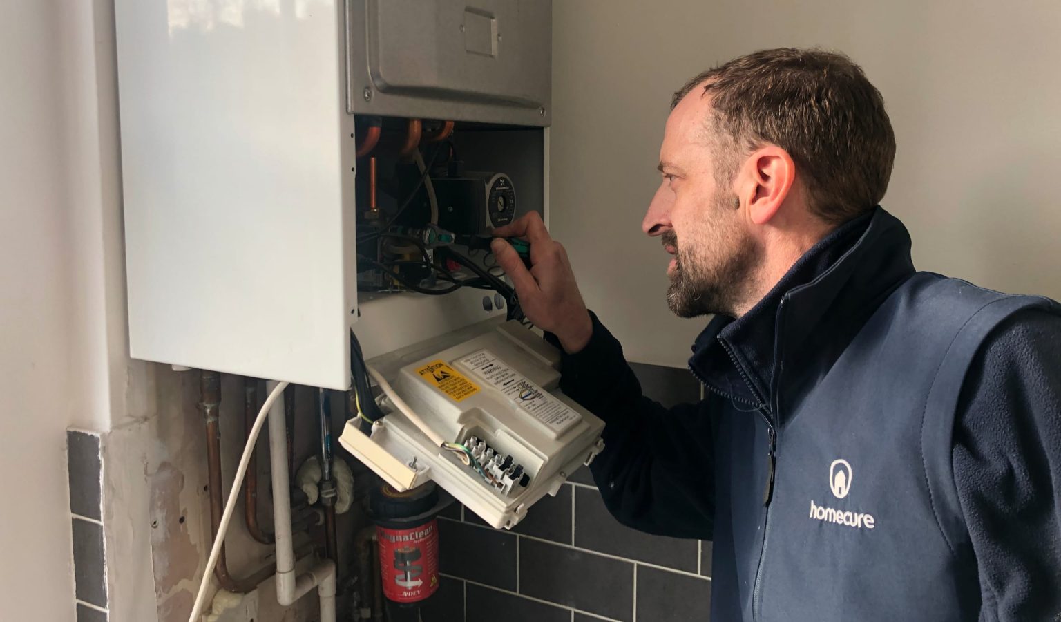 Noisy Pipes 5 Common Causes and Solutions Homecure Plumbers